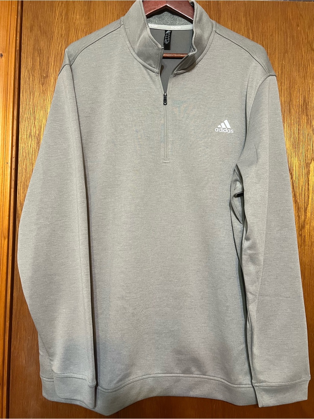 Mens Adidas Golf Sweatshirt.
